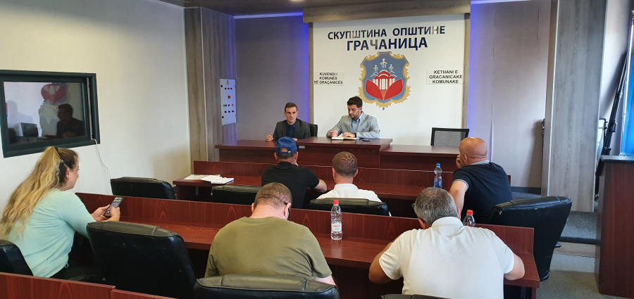 Në Graçanicë mbahet takimi i Forumit të Komunitetit për Interes Publik