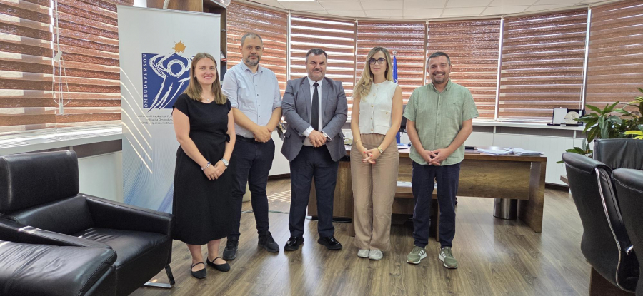 QKSS takohet me Avokatin e Popullit, z. Naim Qelaj, për të diskutuar dialogun ndëretnik dhe bashkëpunimin potencial